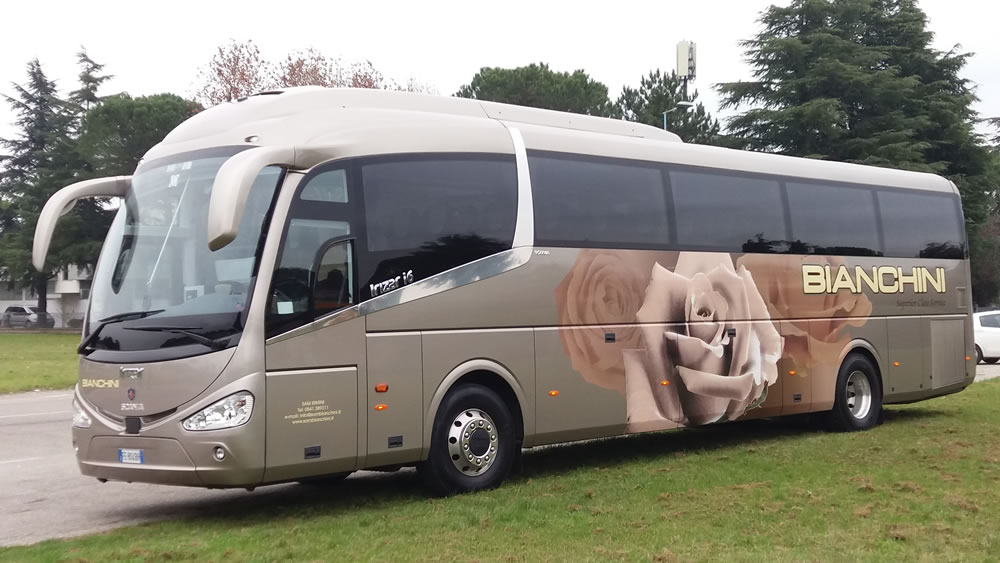 Noleggio Pullman: pullman Irizar I6, pullman in autonoleggio Rimini
