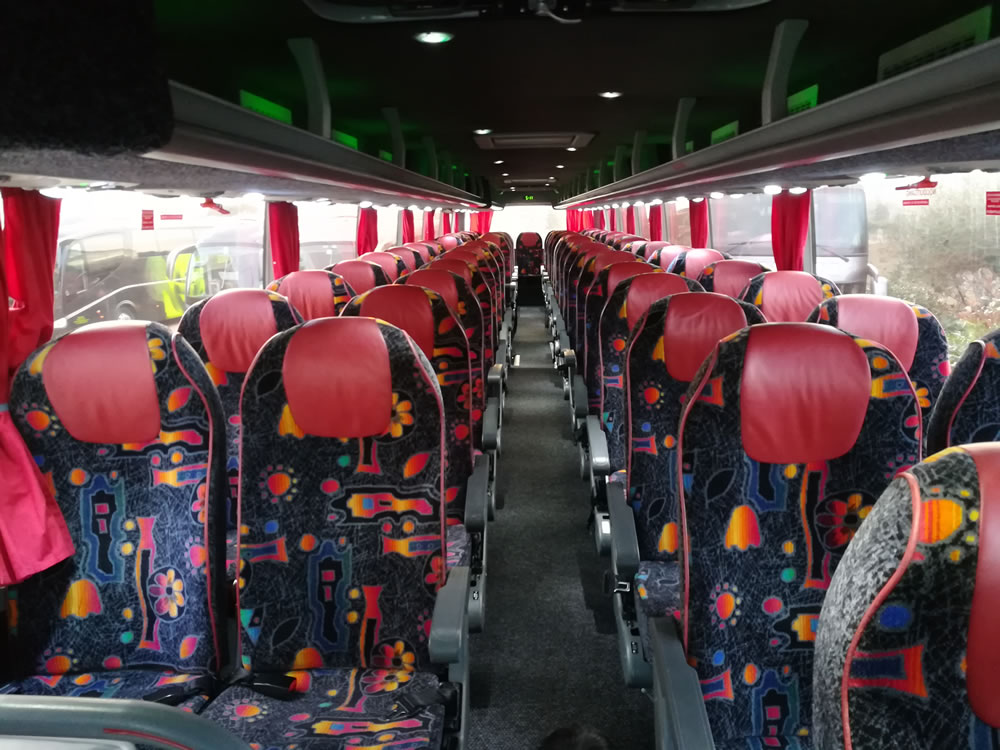 Noleggio Pullman: pullman Vanhool Astromega 927TD in autonoleggio Rimini